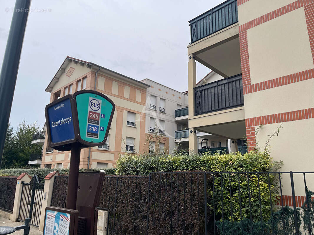 Appartement à ROMAINVILLE