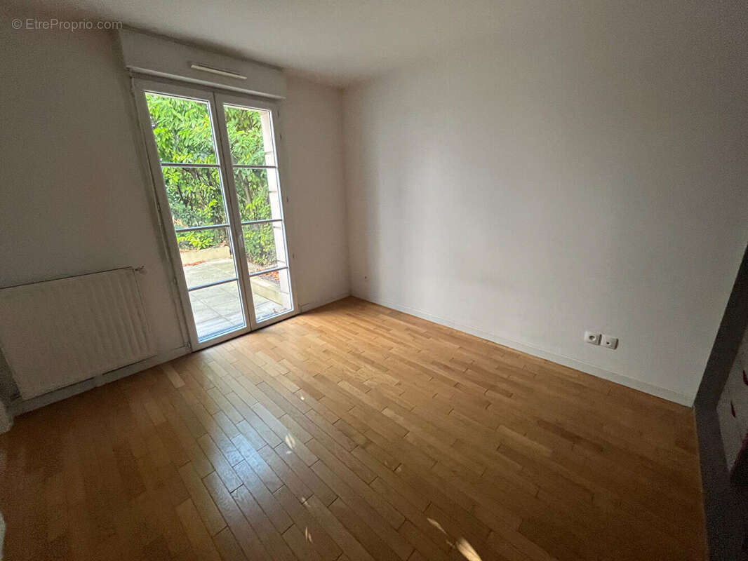 Appartement à CHAVILLE