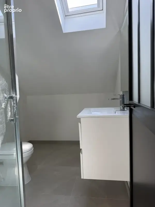 Immeuble de rapport dans un joli village touristique de la côte Est du Cotentin - photo 34