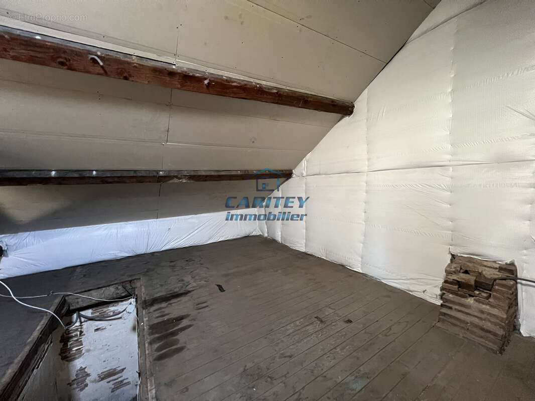 Appartement à LURE