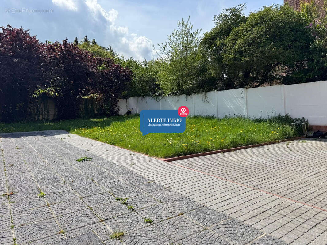 Maison à FACHES-THUMESNIL