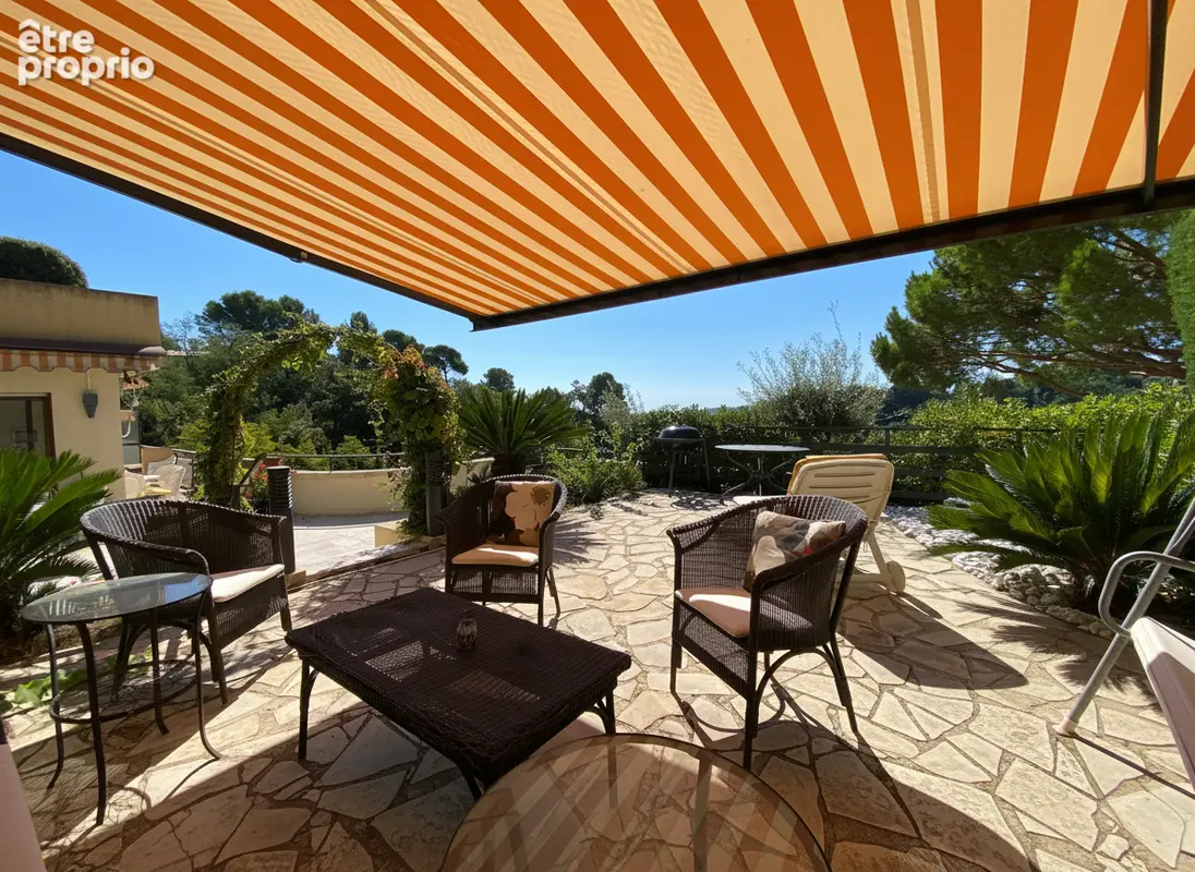 Mougins - Le Val - Vente Appartement 3P - Terrasse de 110 m² - Aperçu Mer - photo 10