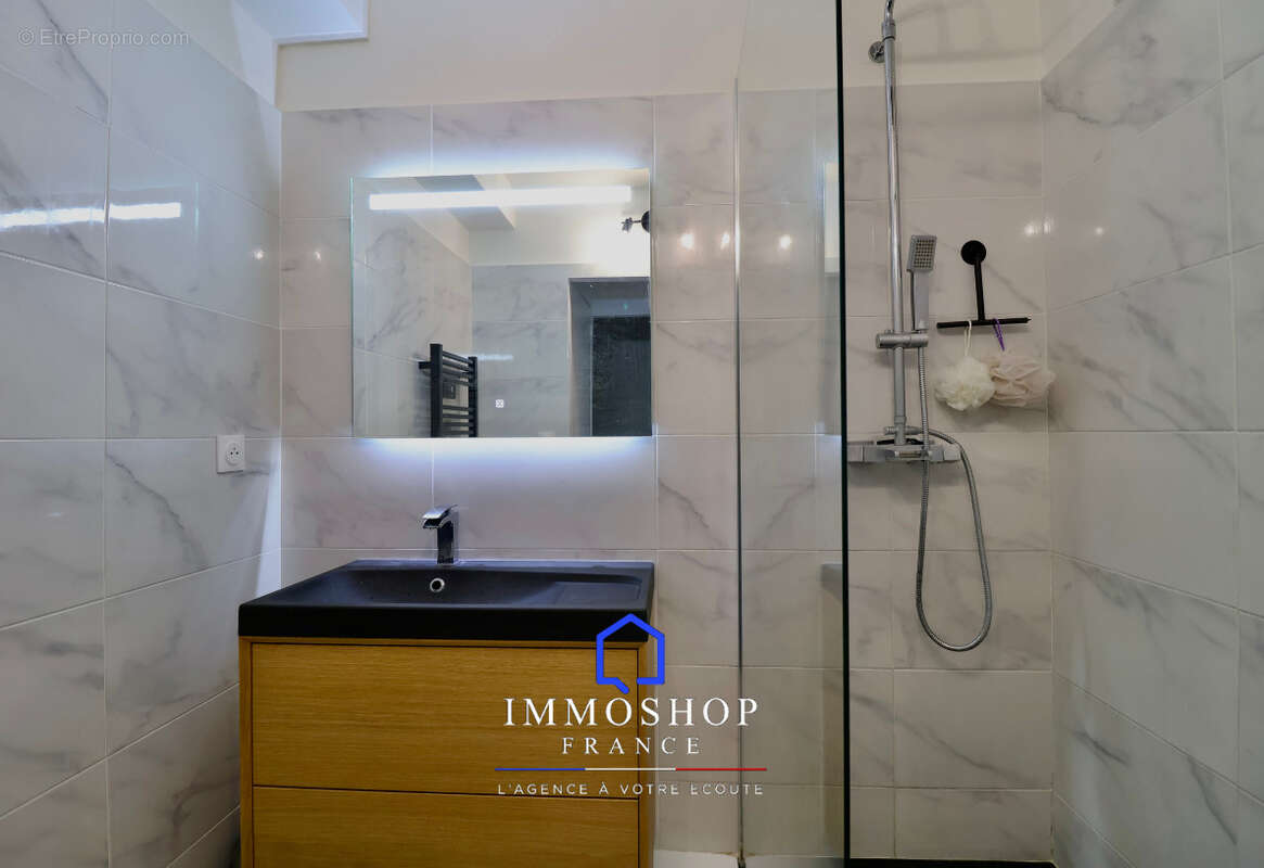 Appartement à MARSEILLE-13E