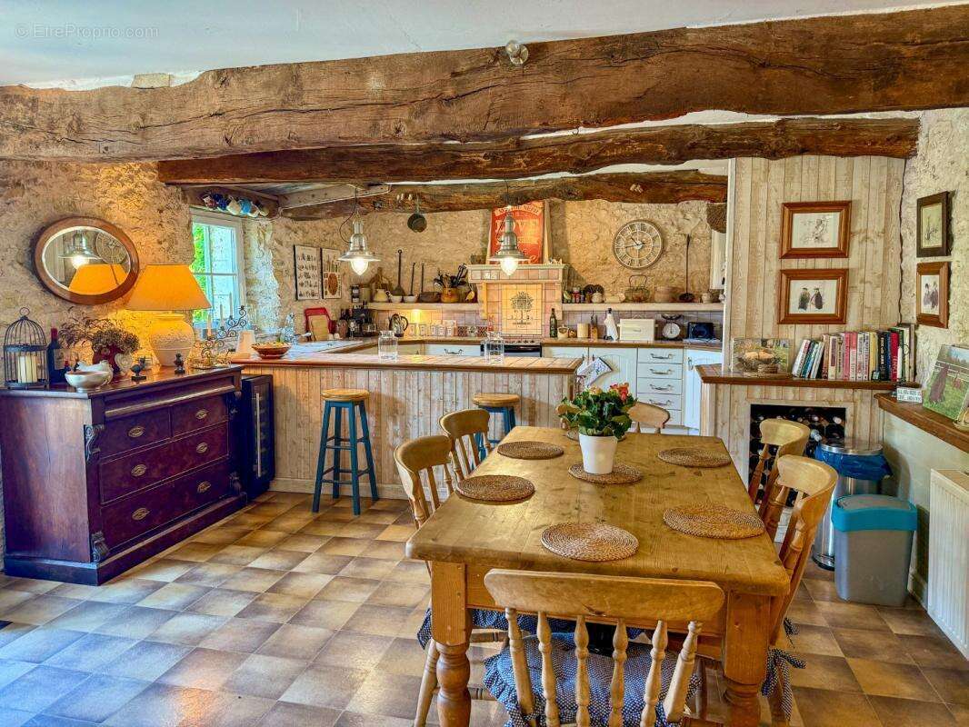 Charmante Maison en Pierre avec Piscine et Vue Panoramique - photo 5