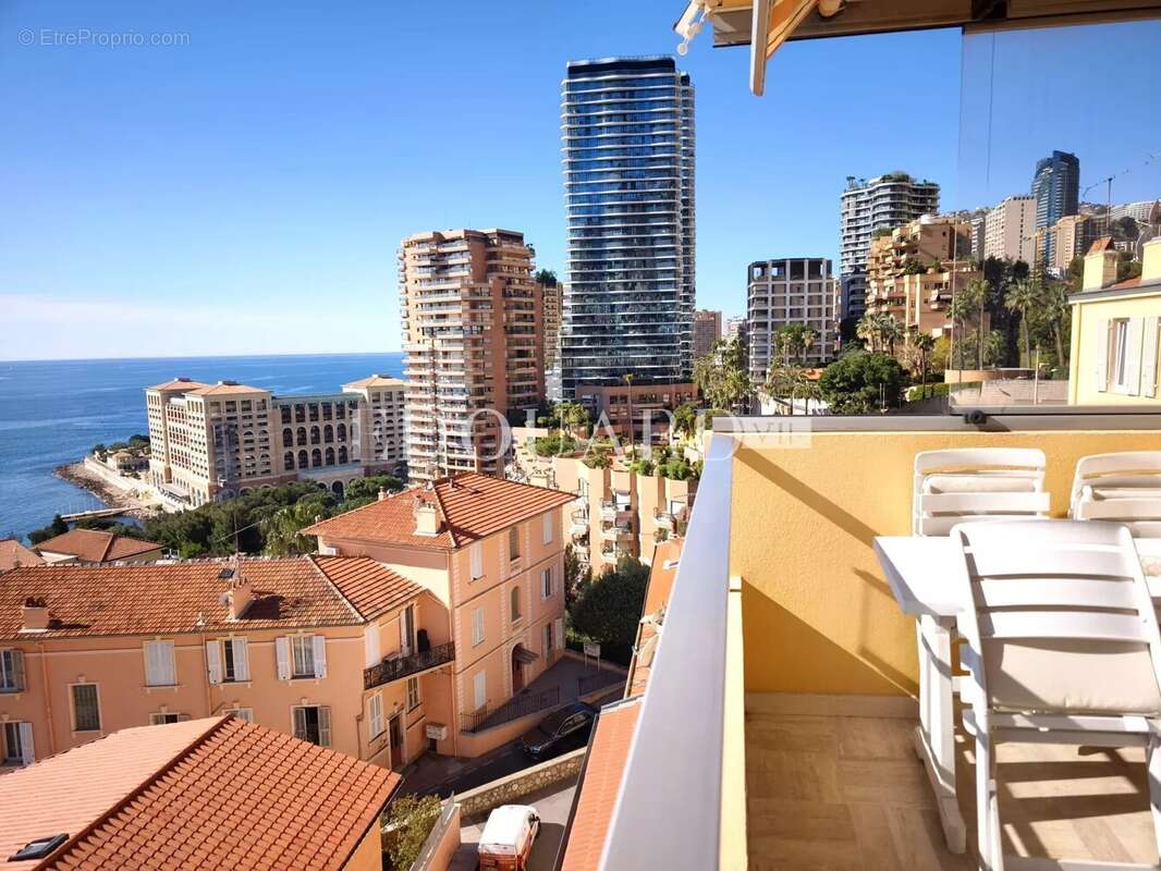 Appartement à ROQUEBRUNE-CAP-MARTIN