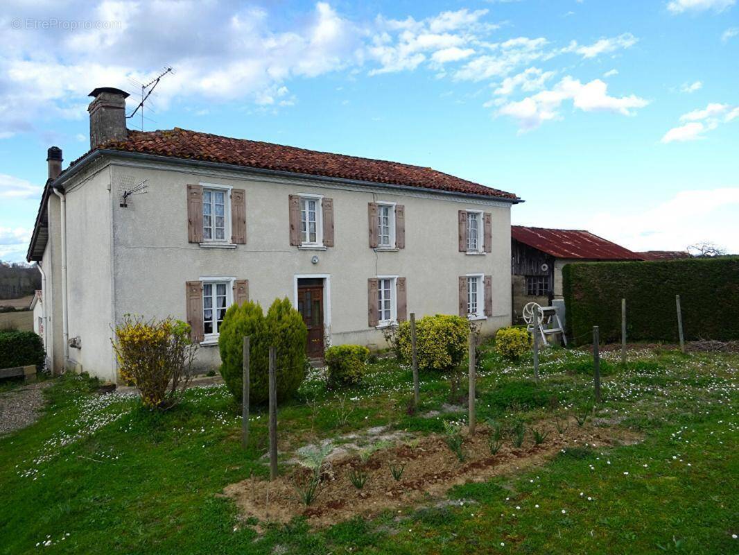 Maison à DUMES