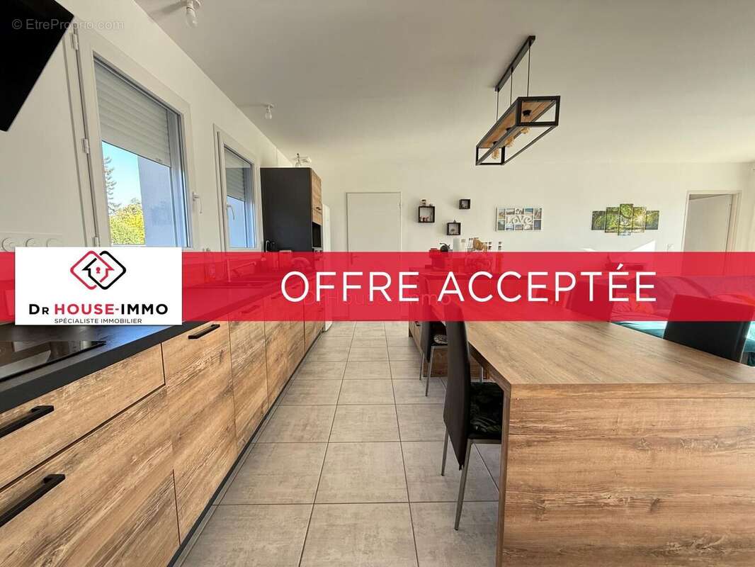 Maison à SAINT-SULPICE-ET-CAMEYRAC