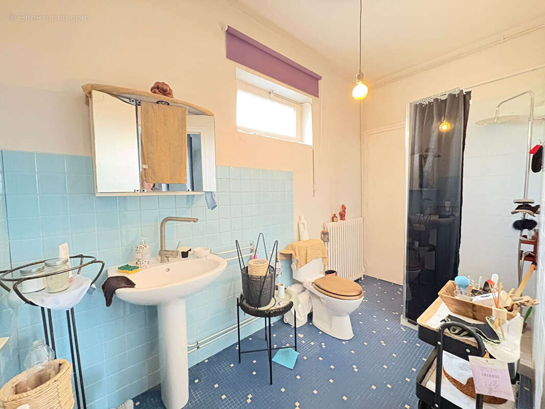 Appartement à SAINTE-LIVRADE-SUR-LOT