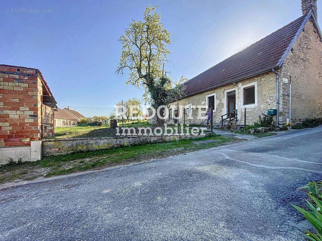 Maison à ARCIS-LE-PONSART