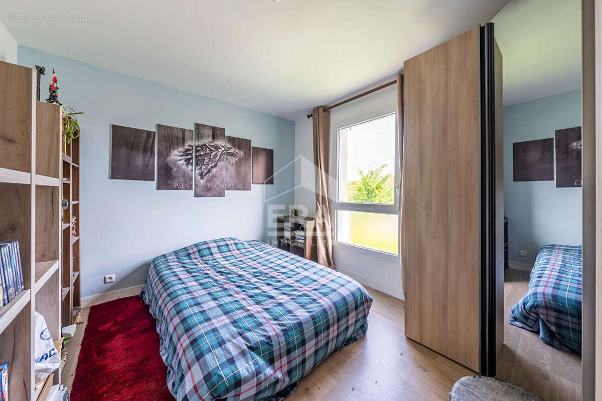 Appartement à MENNECY