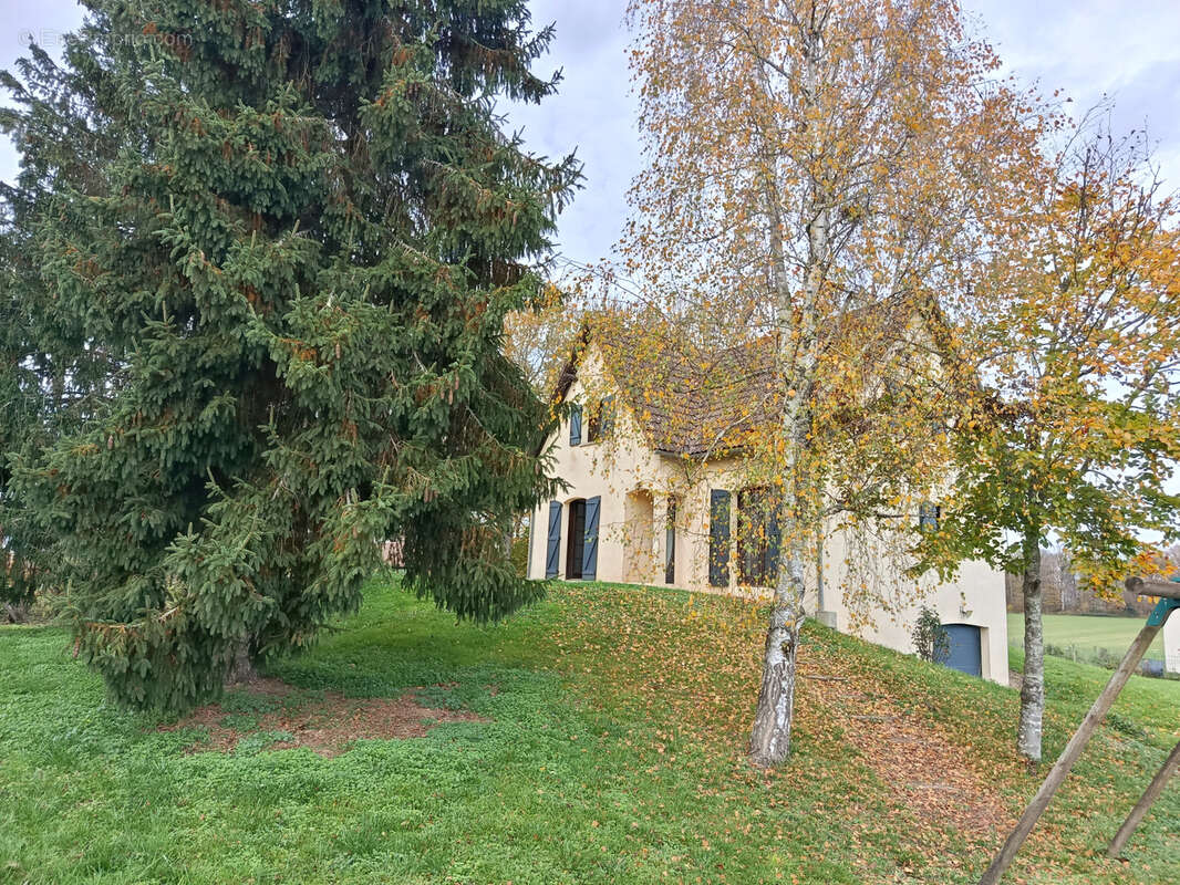 Maison à CHAMBEUGLE