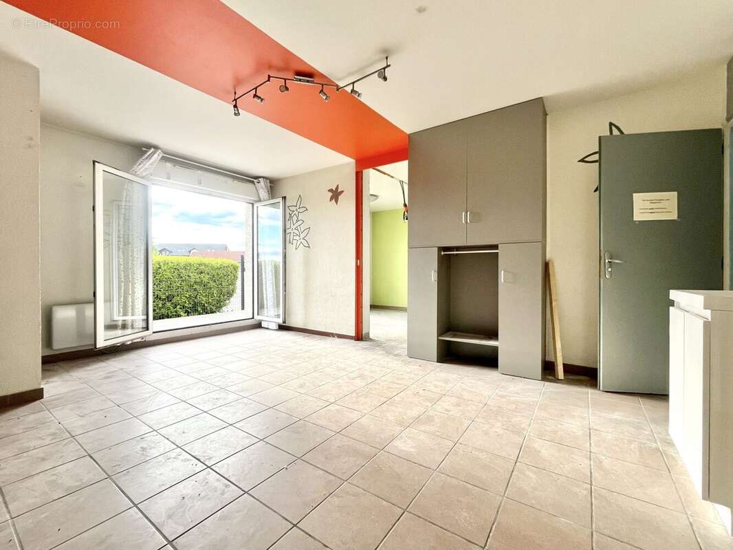 Appartement à GROISY