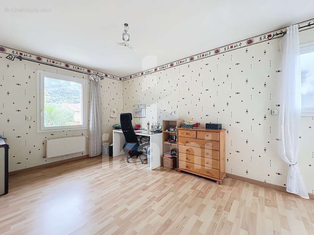 Maison à SAINT-GERVAIS