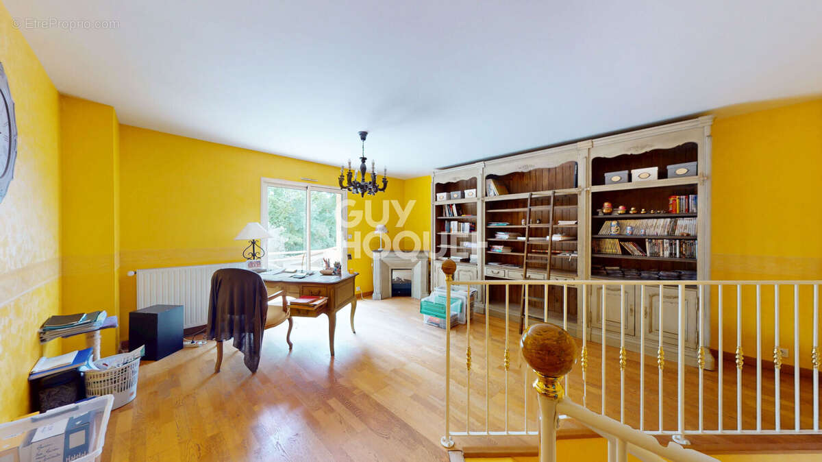 Maison à PONT-SAINT-MARTIN