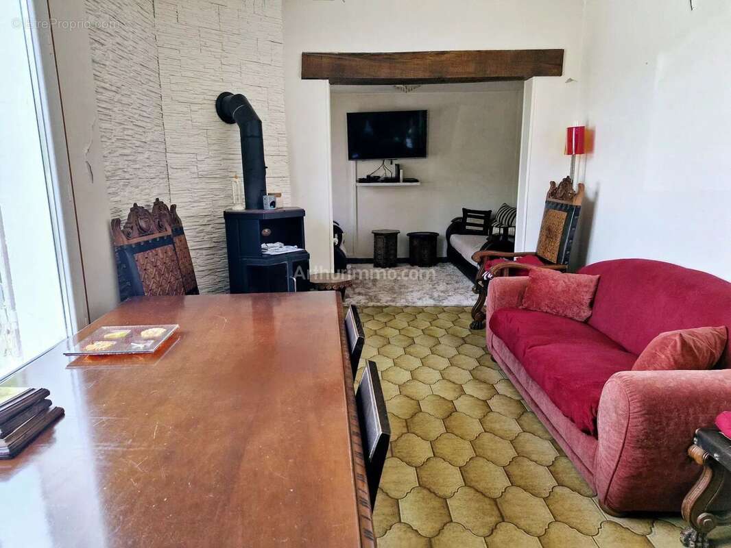 Maison à SAINT-FARGEAU-PONTHIERRY