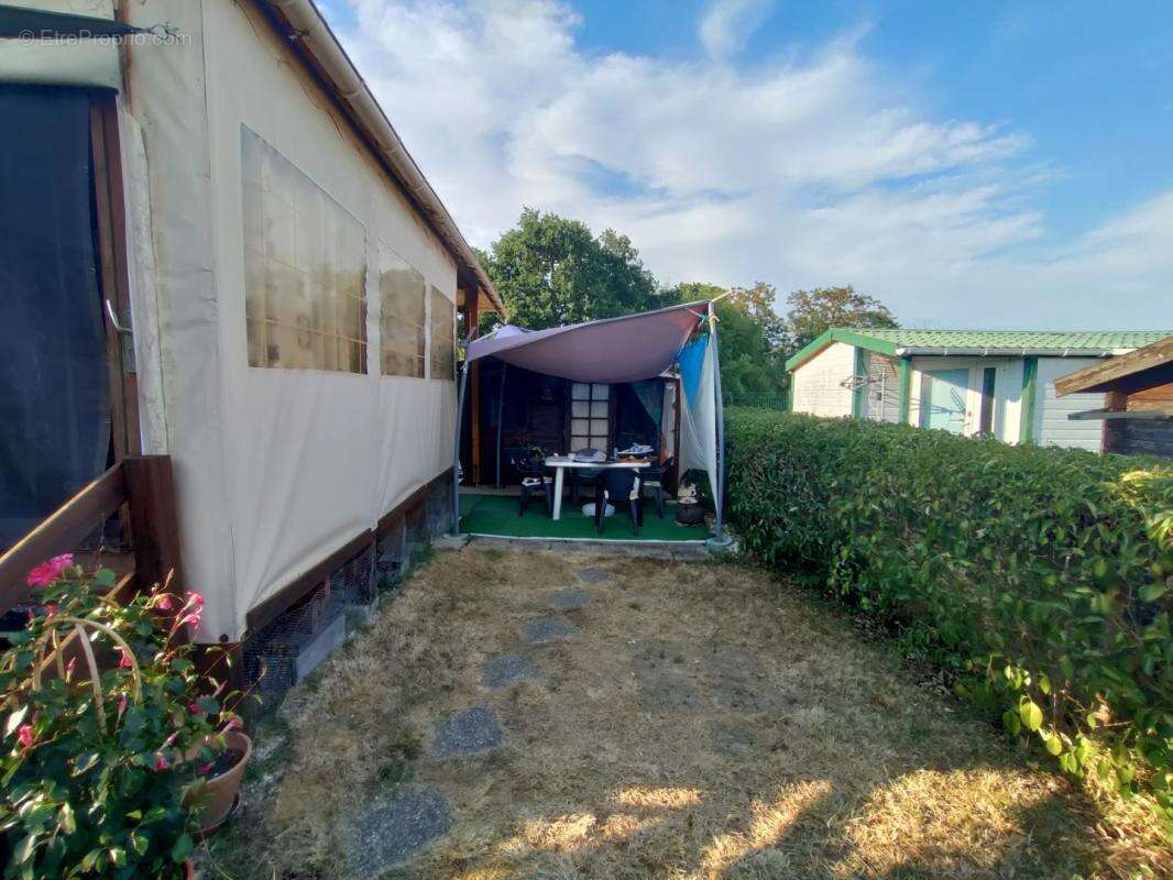 Maison 6 pièces / 38 m² / 85 000 EUR / SARAMON - photo 6