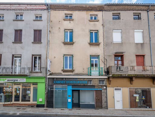 Appartement à CRAPONNE-SUR-ARZON