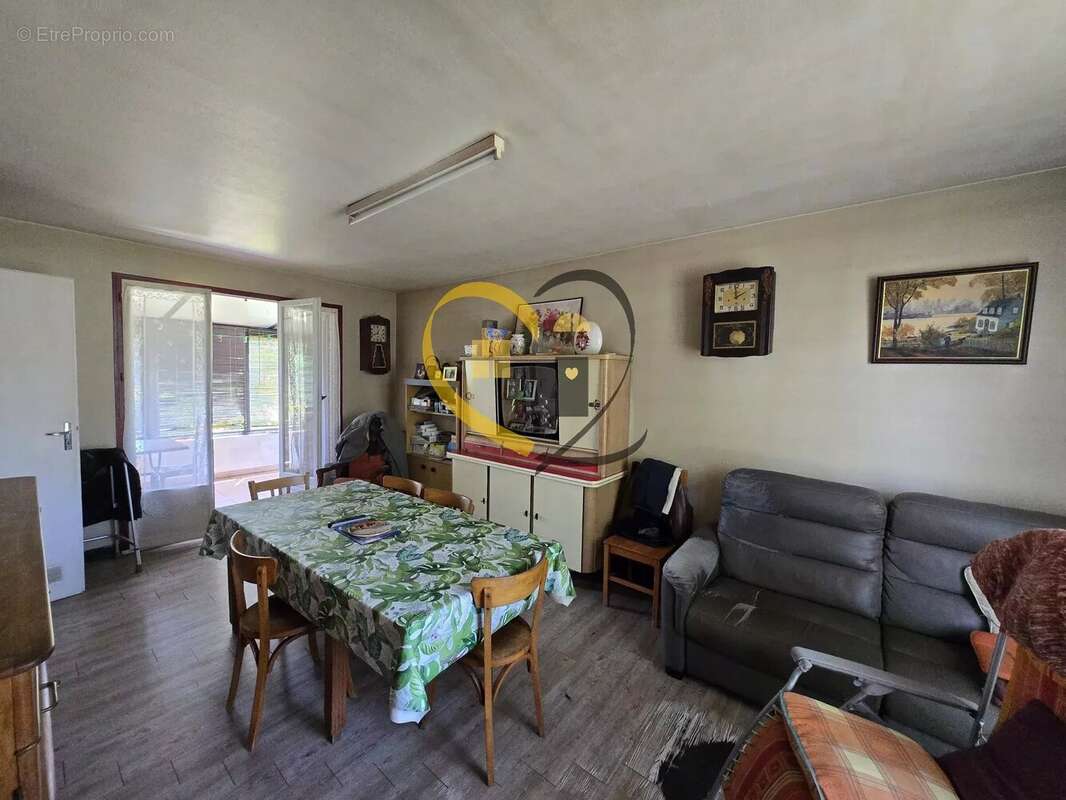 Maison à MENETOU-SALON