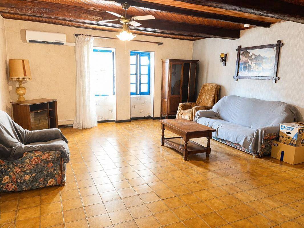 Maison à VILLEVEYRAC