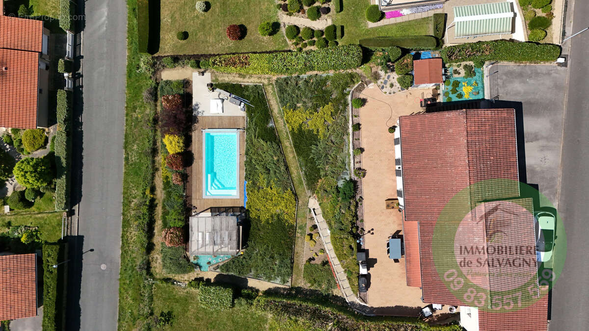 Maison à PONTCHARRA-SUR-TURDINE