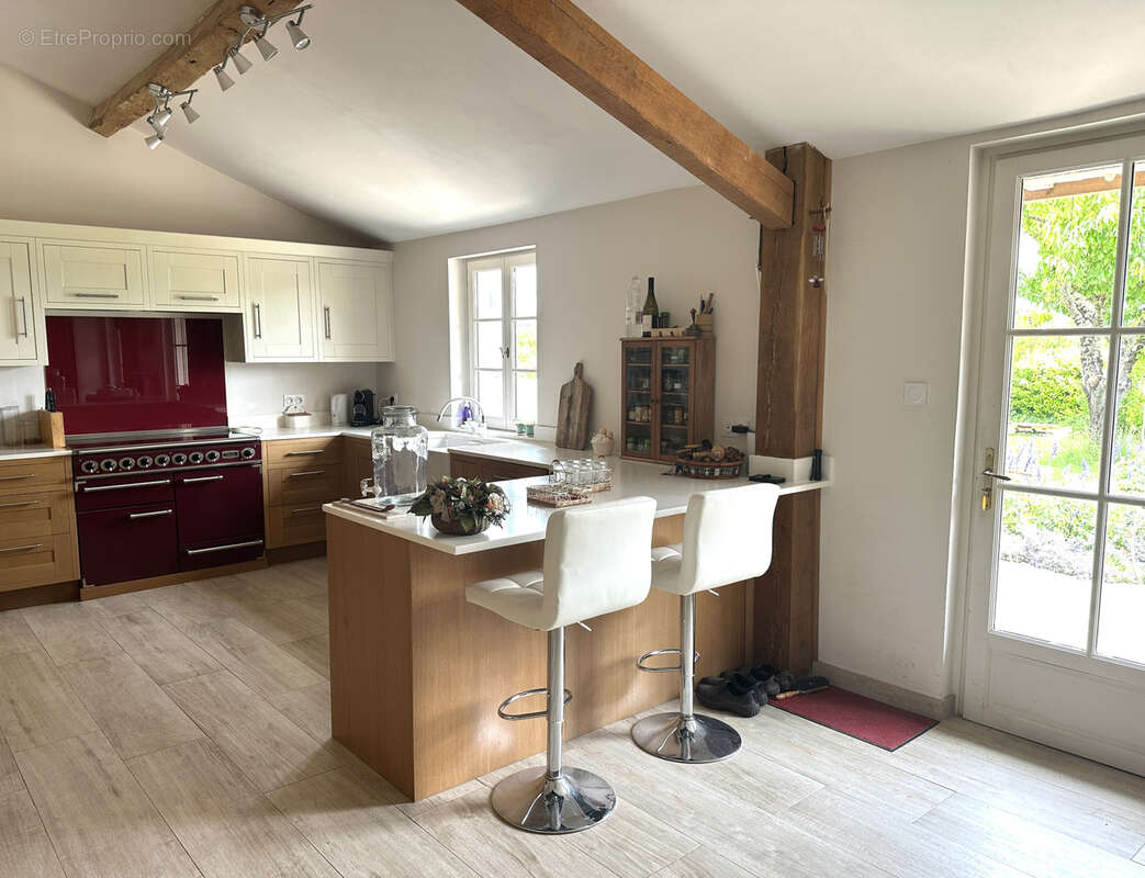 Maison à AUBETERRE-SUR-DRONNE