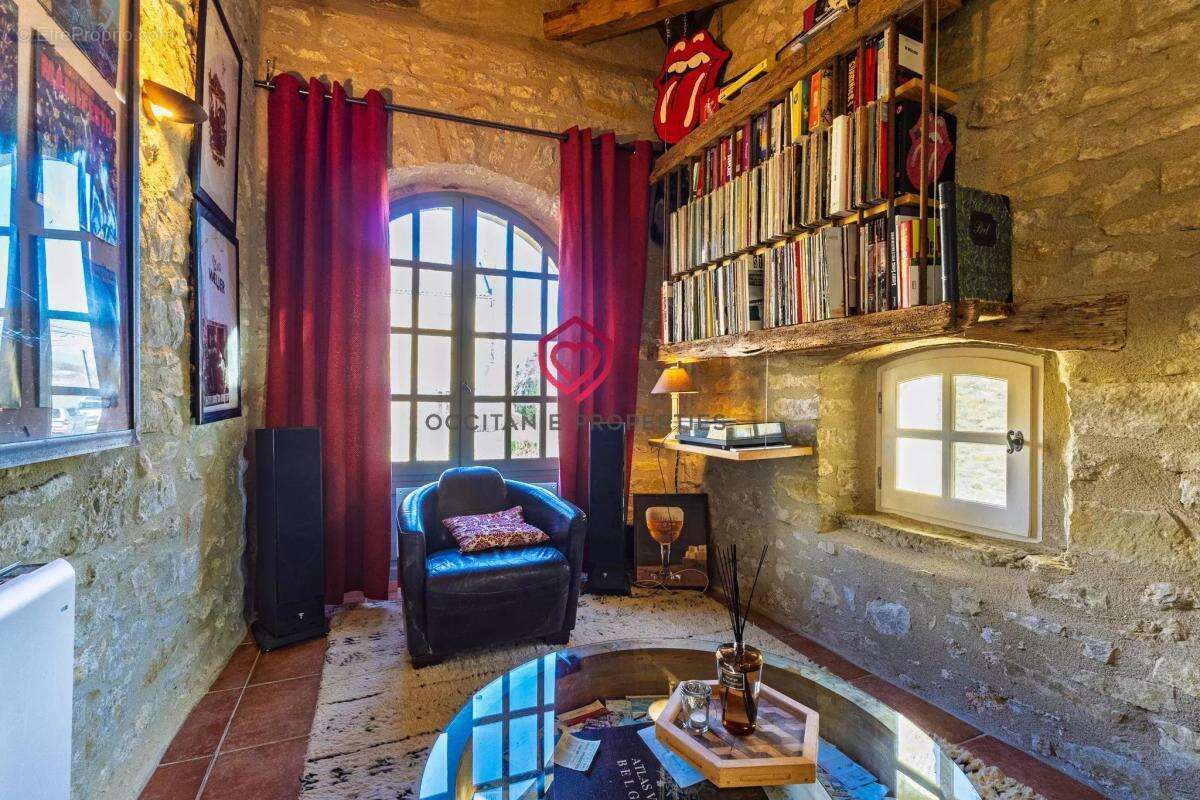 Appartement à LAGARDE