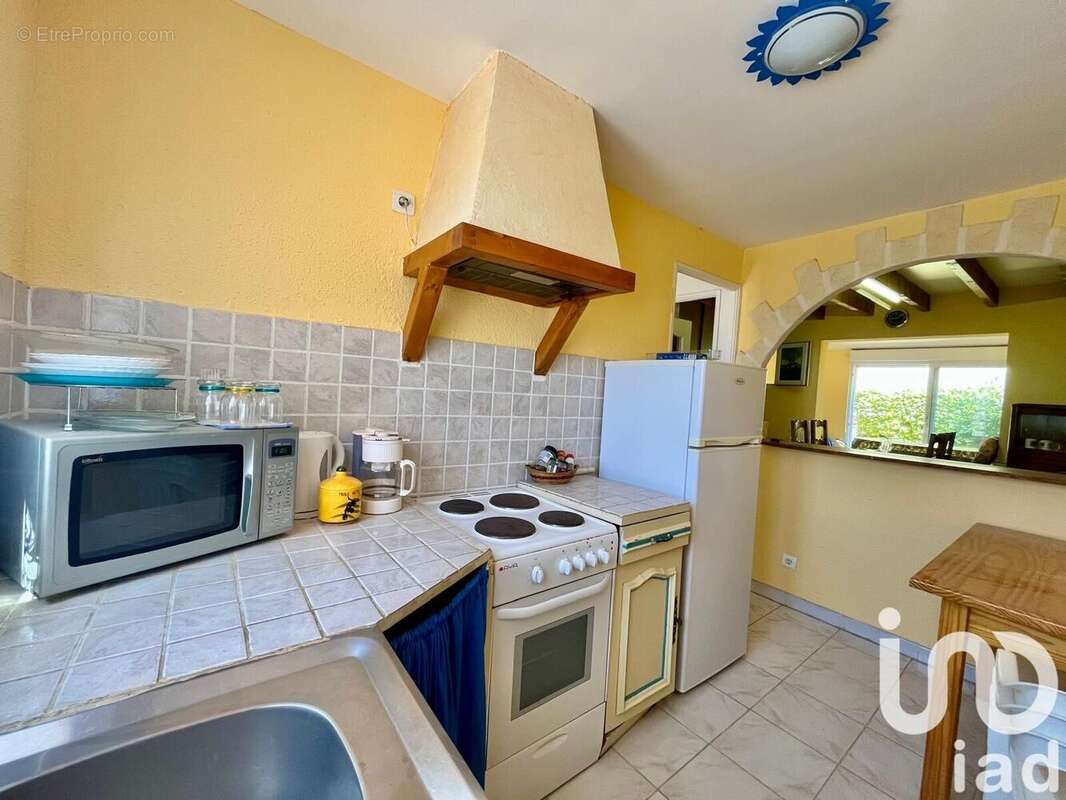 Maison 73 m² à Fleury  - photo 9