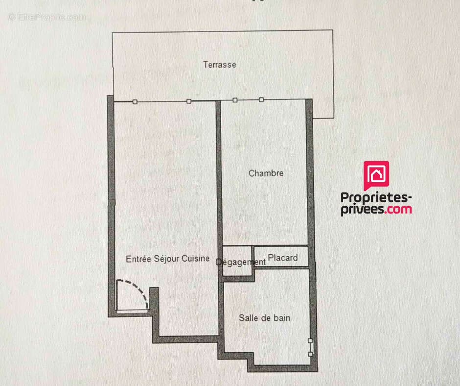 Appartement à ROQUEBRUNE-SUR-ARGENS