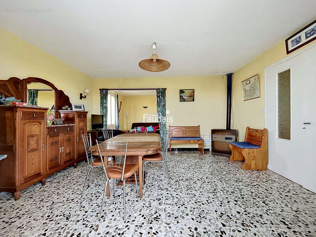 Maison à PORTBAIL