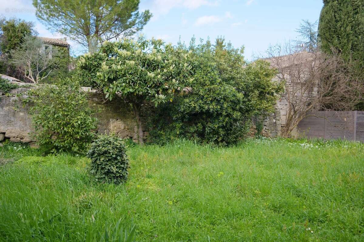 Maison 117 m² à Uzes  - photo 2