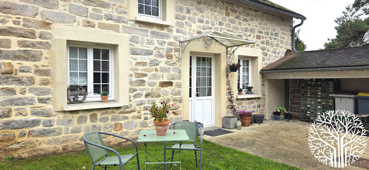 Maison à MILLY-LA-FORET
