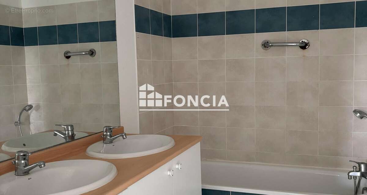 Maison à SAINT-SARDOS