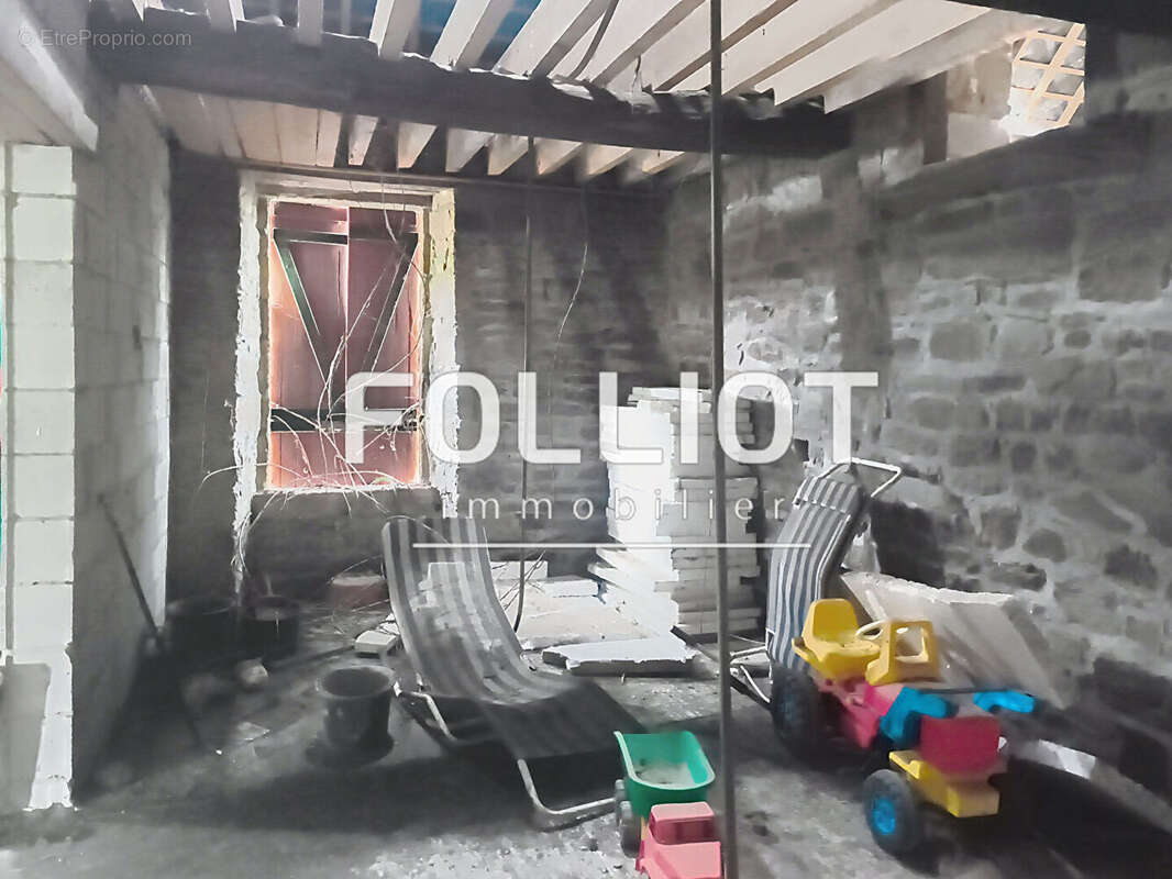 Maison à LA BLOUTIERE