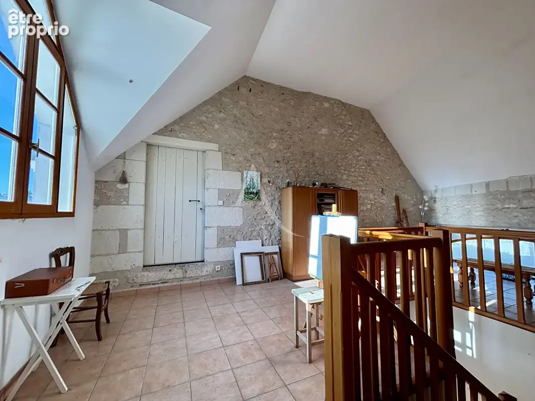 Maison ancienne en parfait état aux mutliples possibilités - photo 13