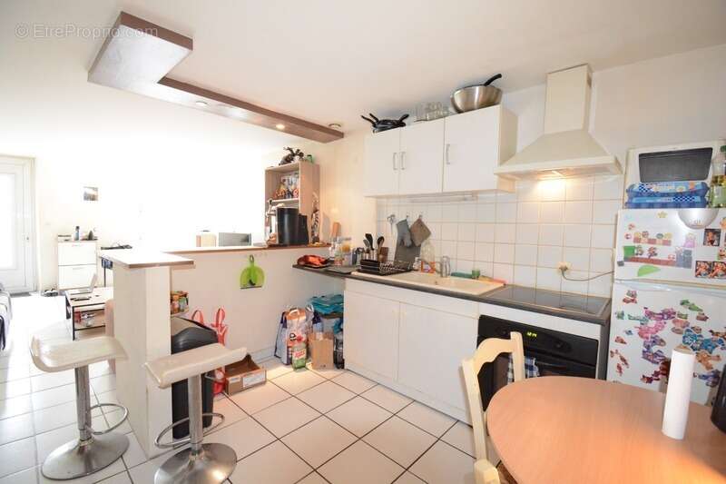 Maison à MAGNAC-SUR-TOUVRE