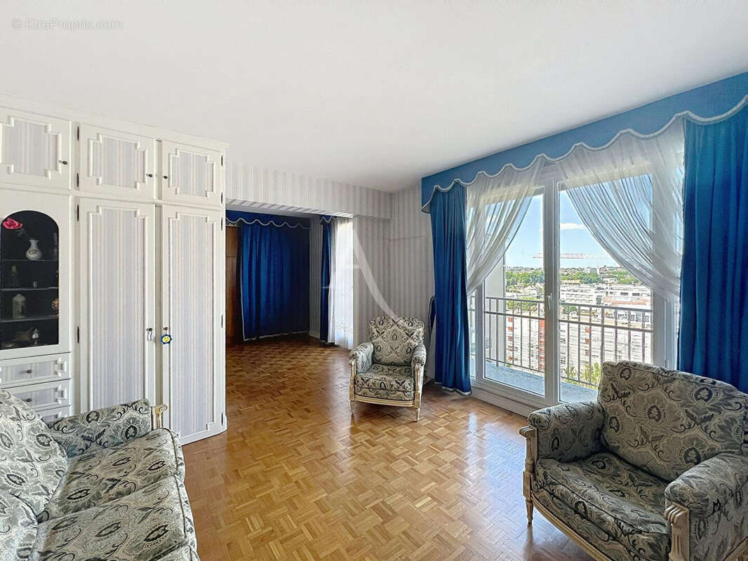 Appartement à CHELLES