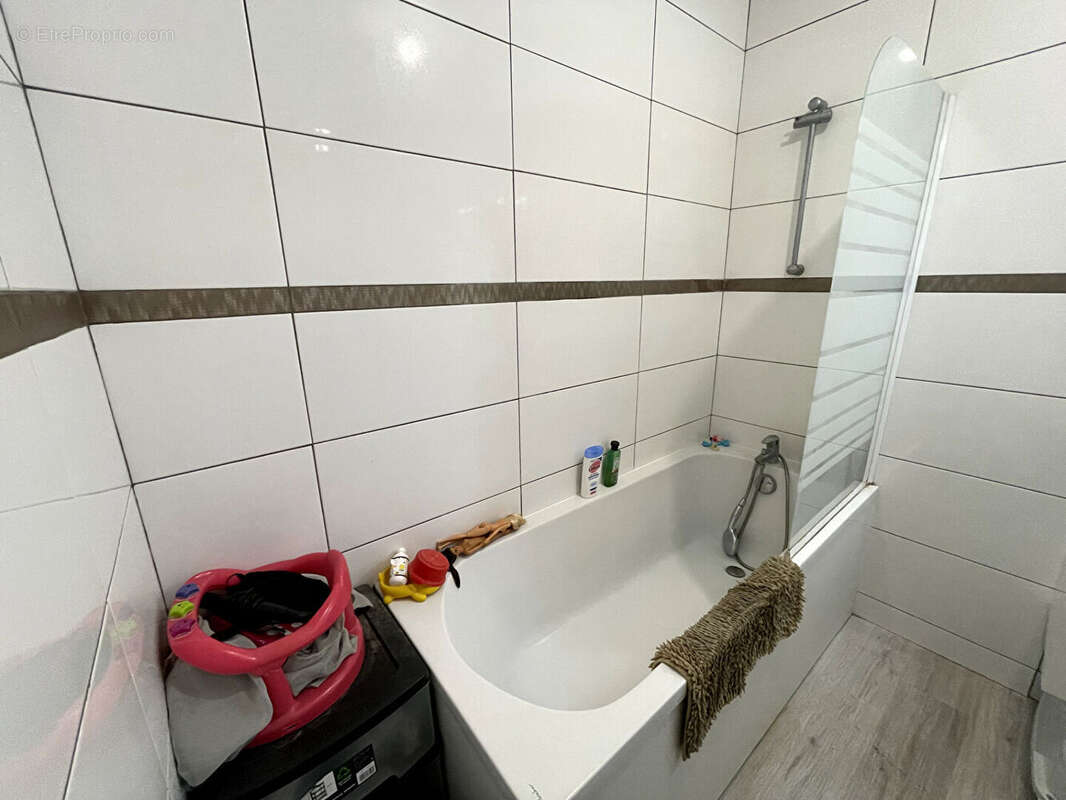 Appartement à GUISE