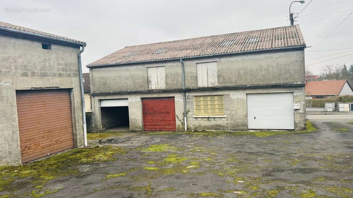Maison à MONT-SAINT-MARTIN