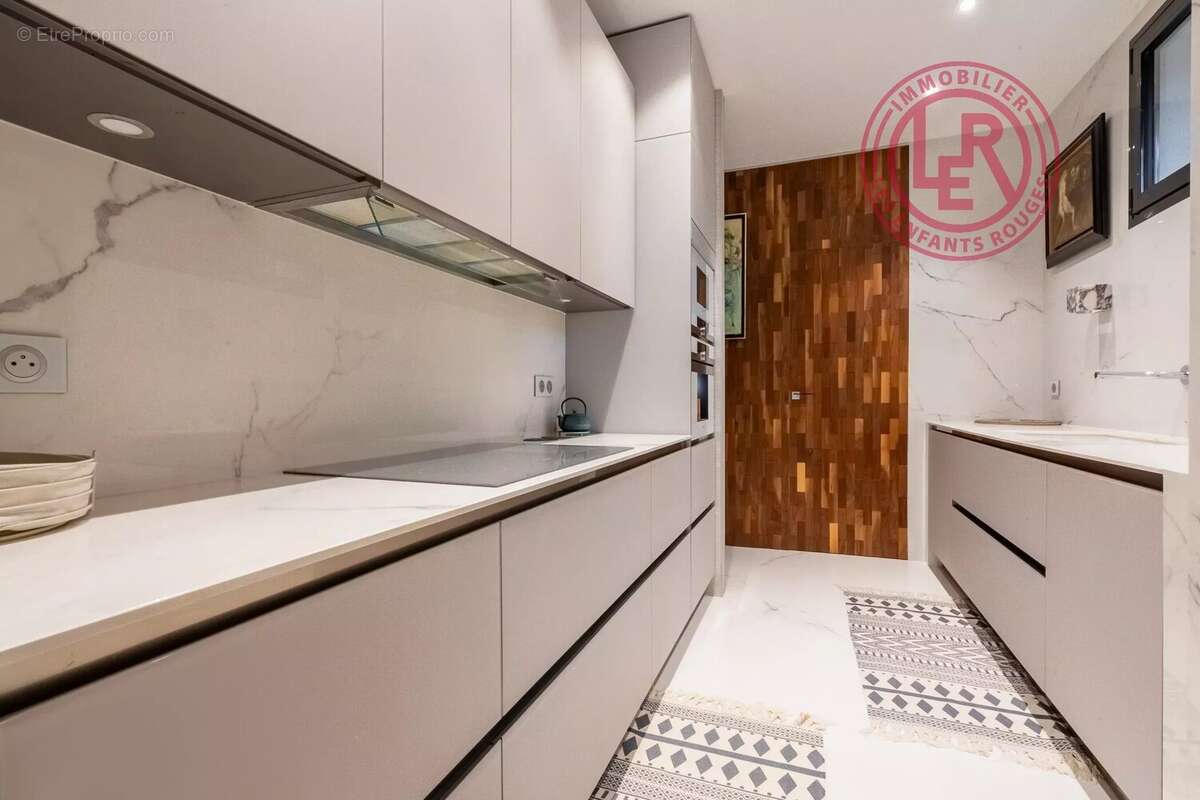 Appartement à PARIS-19E