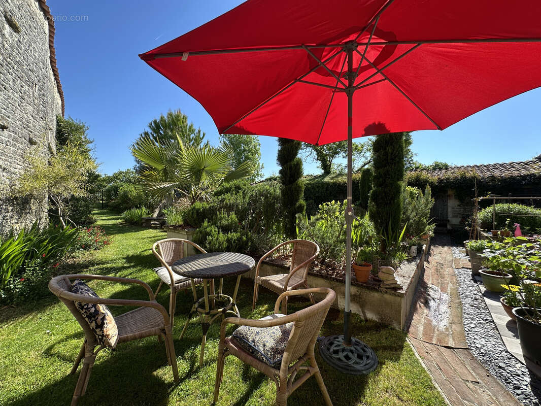 Maison à COURBILLAC