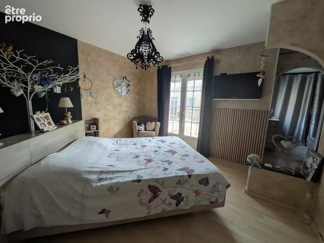 Villa avec local professionnel - photo 4