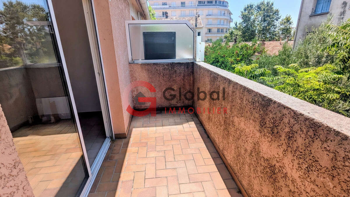 T1 Claret 32m2 avec balcon - photo 3