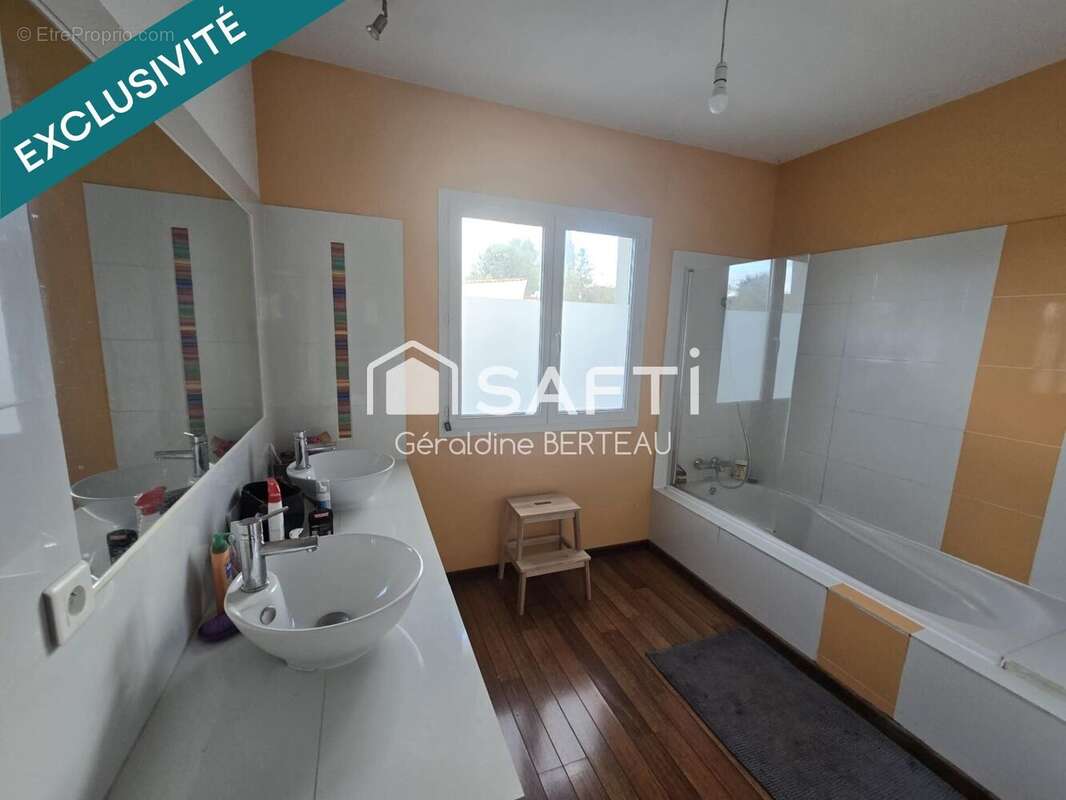 Photo 9 - Maison à COURNONTERRAL