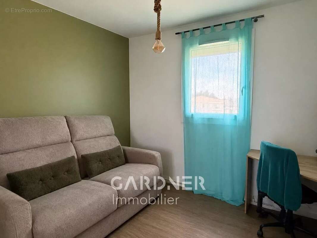 Appartement à MARSEILLE-9E