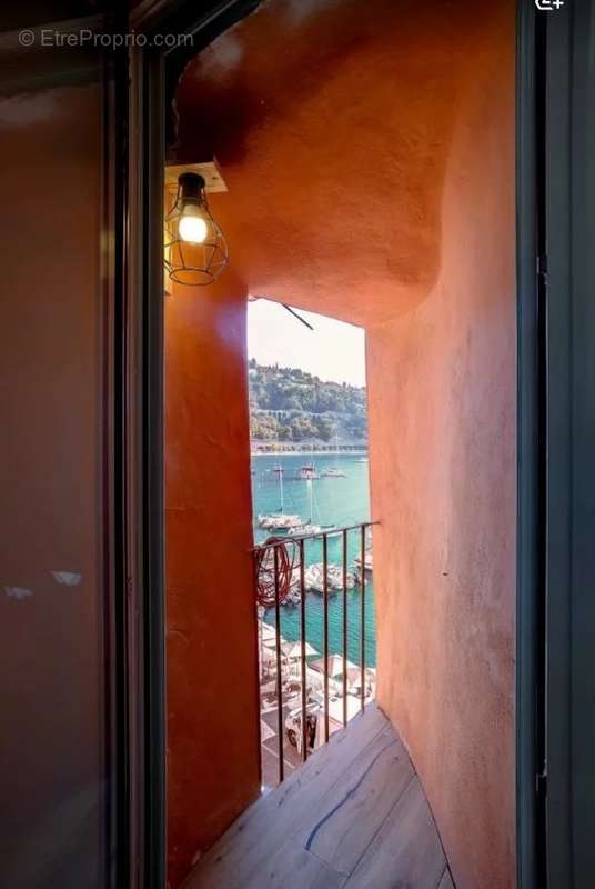 Appartement à VILLEFRANCHE-SUR-MER