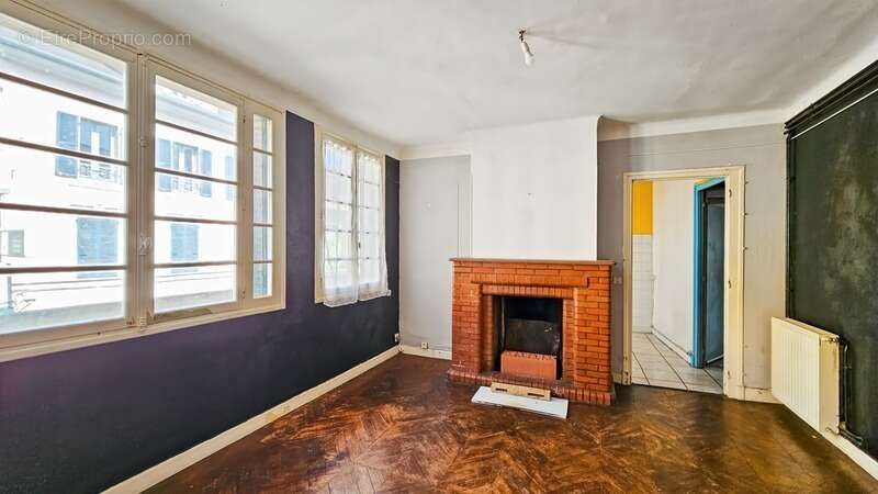 Immeuble à rénover avec local commercial + 2 T5 à vendre TARBES (65) - photo 9