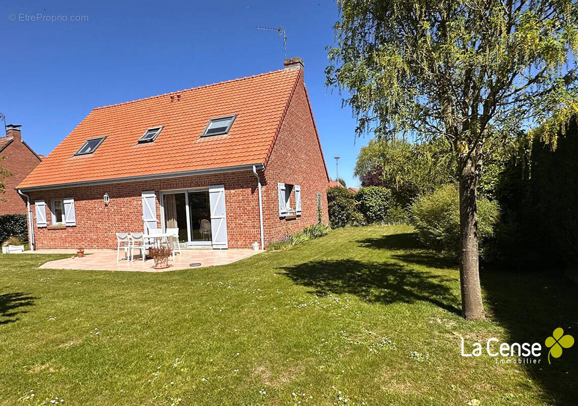 Maison à SARS-ET-ROSIERES