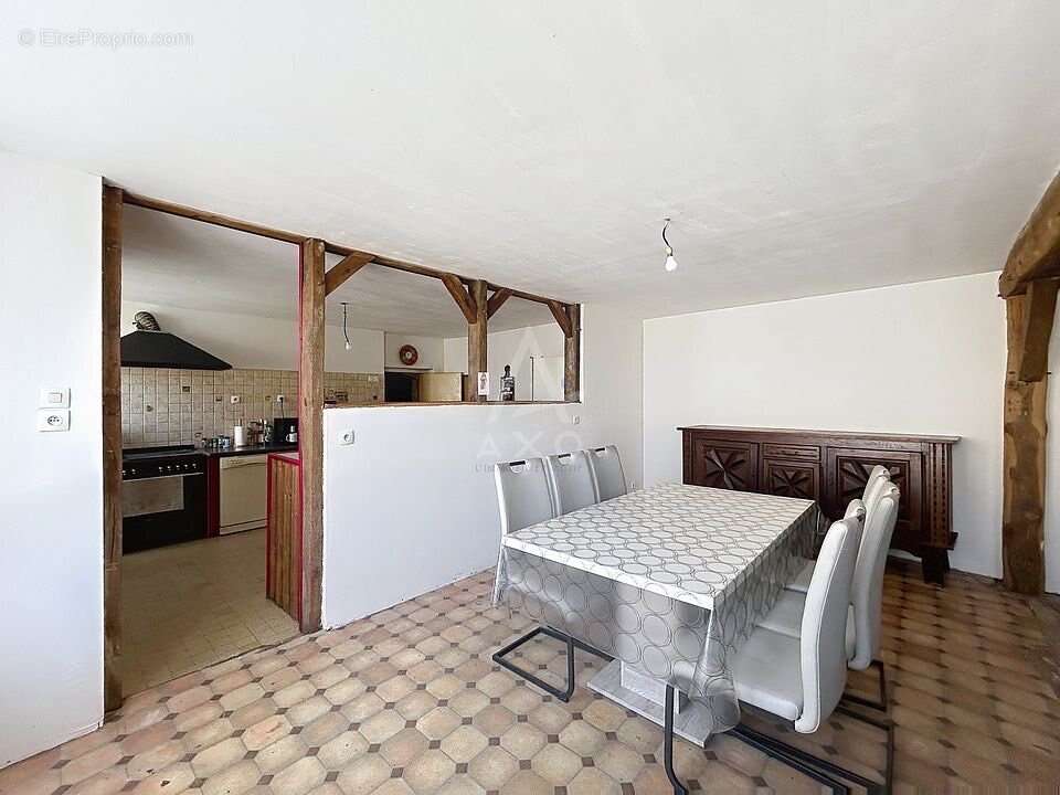 Maison à MELLERAY