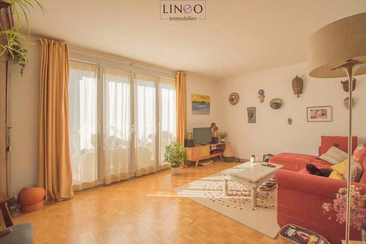 Appartement à CHOISY-LE-ROI