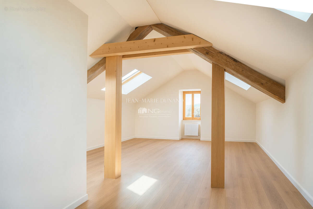 Maison à BONNE